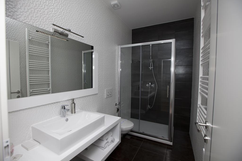 Double or Twin Room,235250593:JPEG